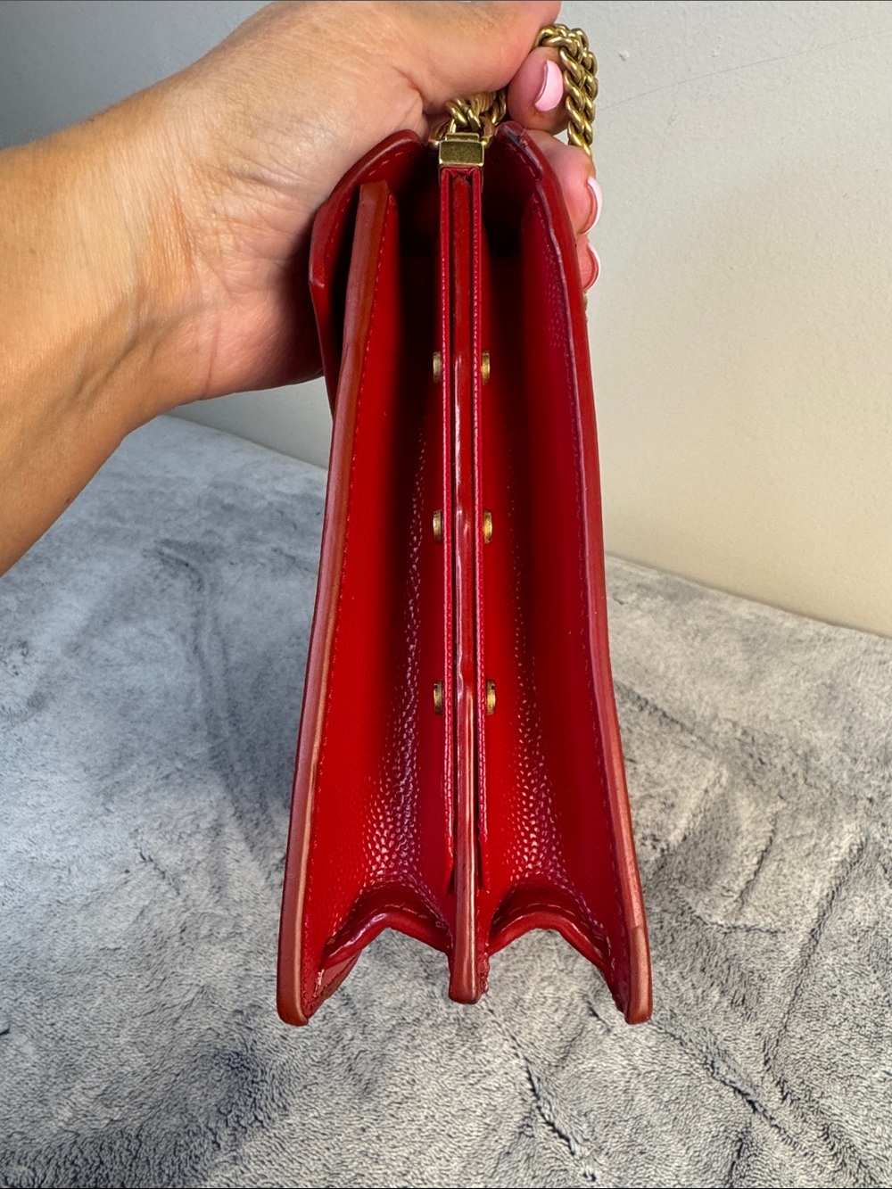 YSL Saint Laurent Cassandre Red Leather Chain Shoulder Bag - Picture 8 of 16